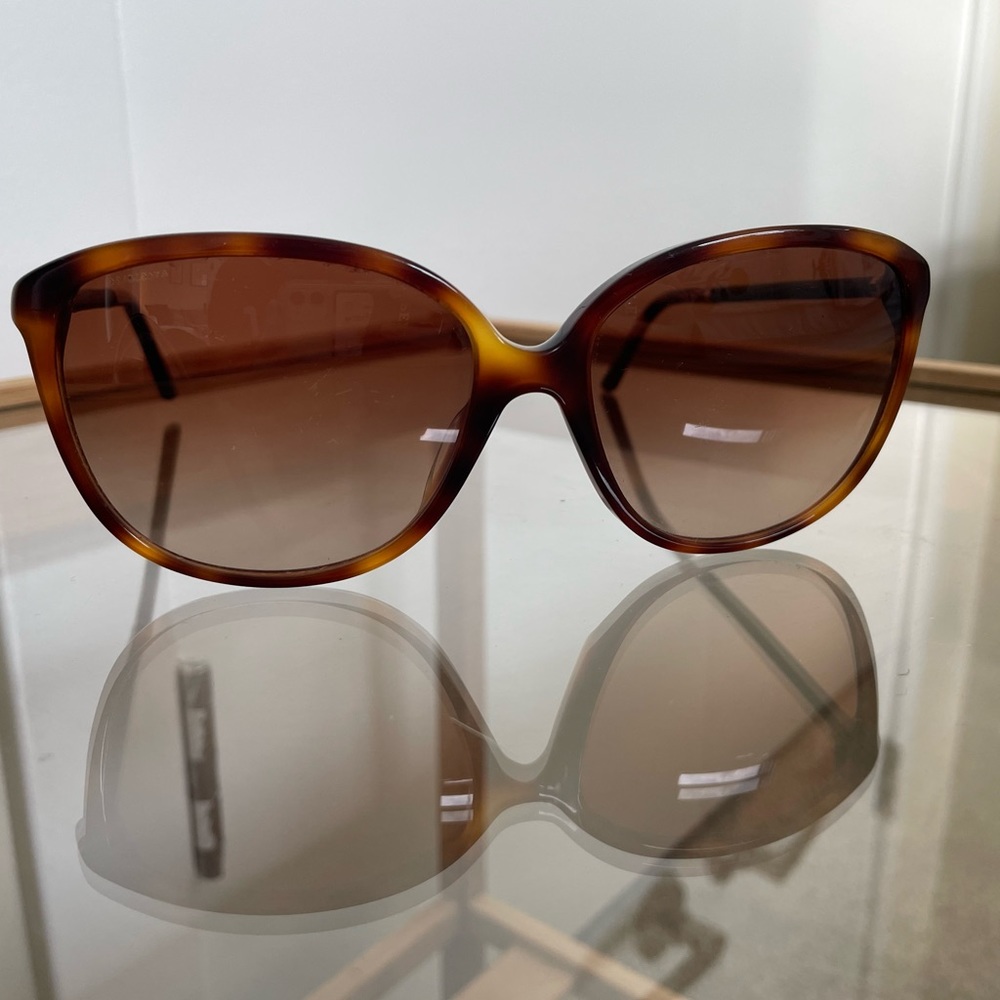 Burberry sunglasses